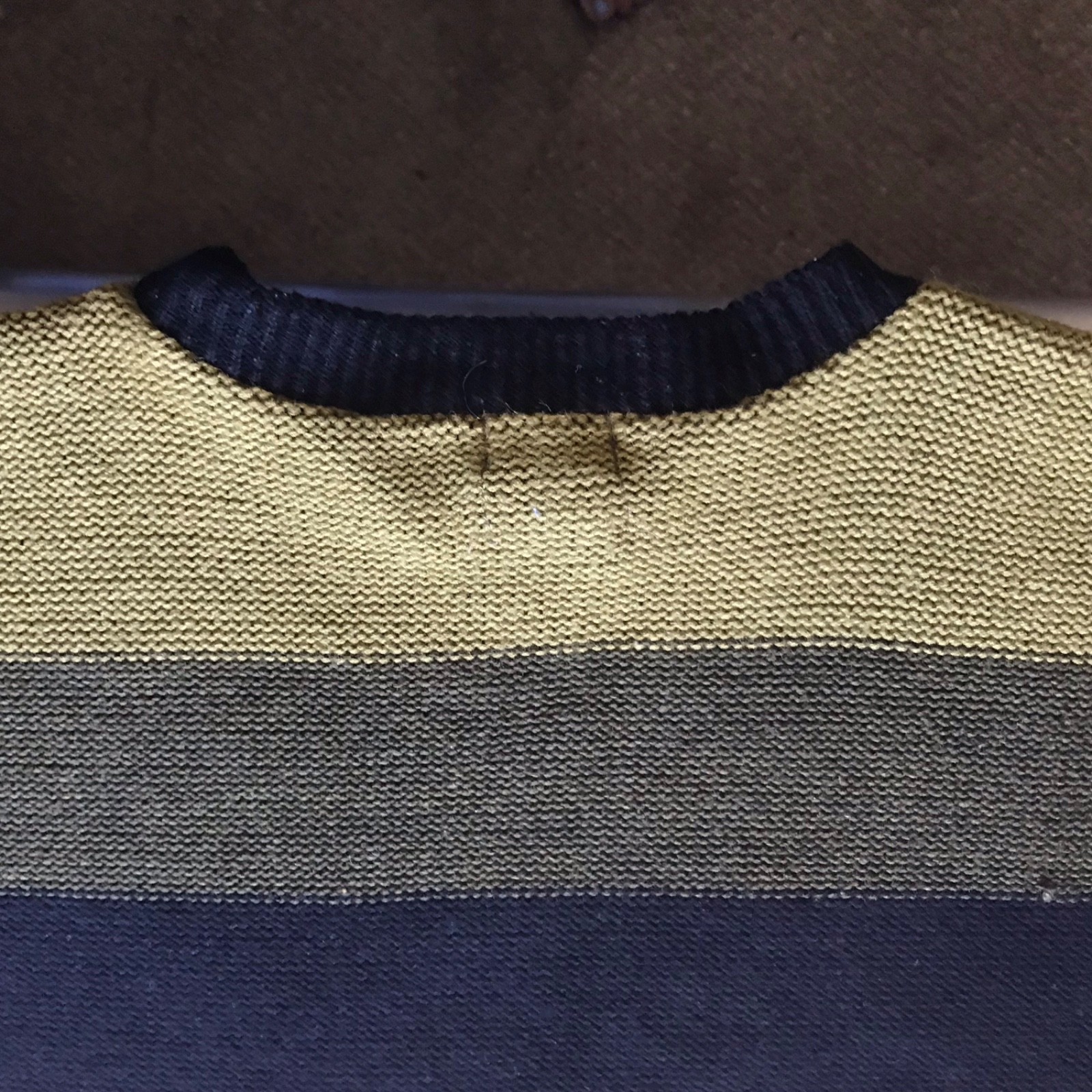 Retro Mossimo Pull Over Sweater. Size Large. Avac… - image 6