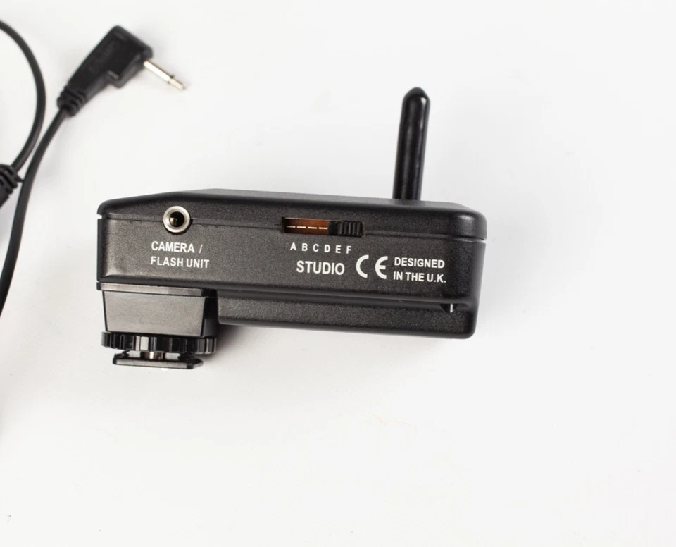 Bowens Pulsar RX/TX Radio Flash Trigger.  Multi Channel Radio Trigger / Receiver - Image 2 of 4