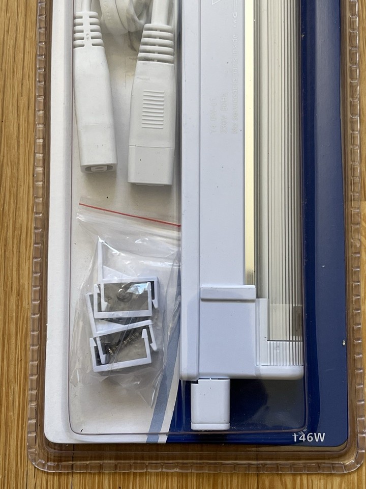 BG 6W T46W 11” INCH KITCHEN LINK STRIP LIGHT FLUORESCENT UNDER CABINET ...