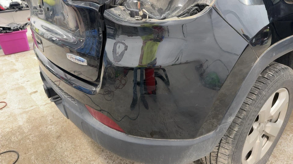 (仅限本地提货)17 18 19 20 21 22 23 24 JEEP COMPASS 后保险杠组件 — 第 2/4 张图片