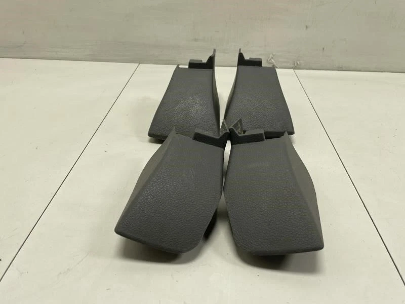 Ford Fivorent 2007 asiento delantero/trasero izquierdo/derecho pie inferior cubierta de moldura del piso Foto 4 de 4