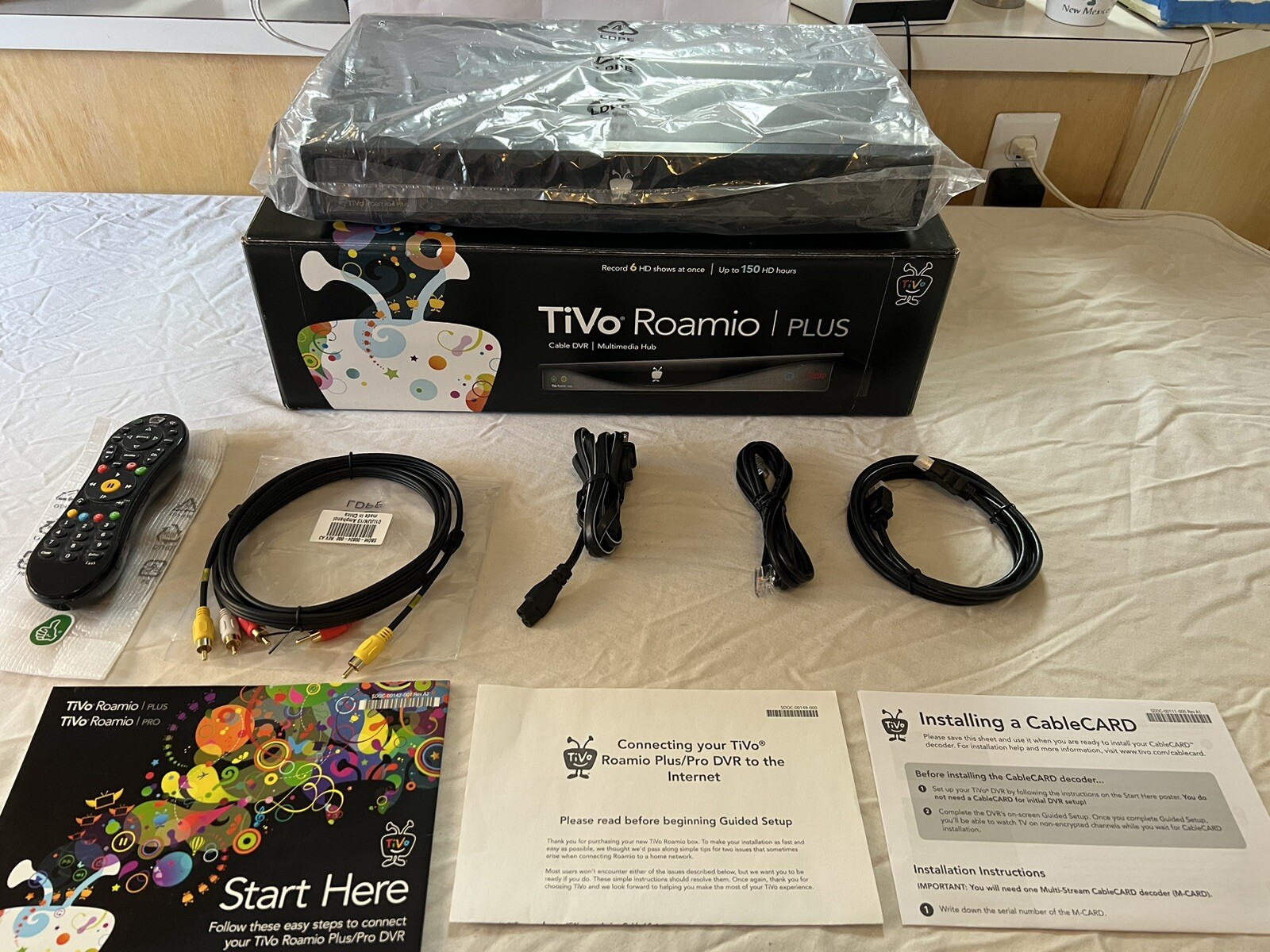 TiVo Roamio Plus (1TB) DVR & RF Remote w/ Lifetime / AllIn Service TCD848000 851342000209 eBay