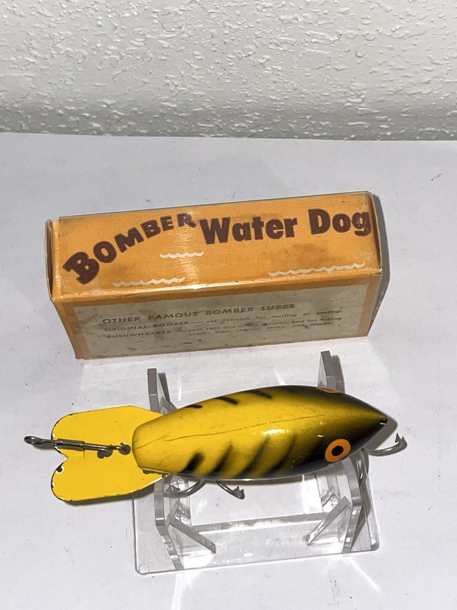 Vintage Wood Bomber 400 Series Fishing Lure w/ Incorrect Box Vintage Wood Bomber 400 Series Fishing Lure w/ Incorrect Box