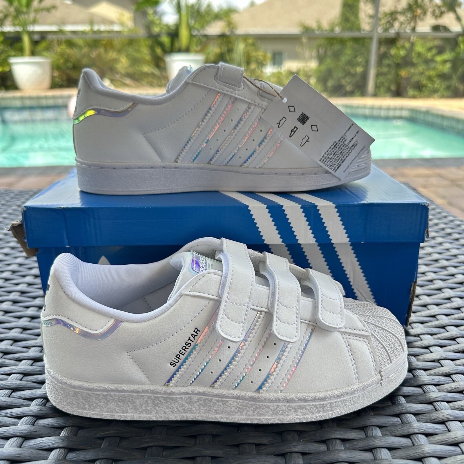 Adidas Superstar Iridescent Kid’s Athletic Shoes GV8903 Size 3 Adidas Superstar Iridescent Kid’s Athletic Shoes GV8903 Size 3