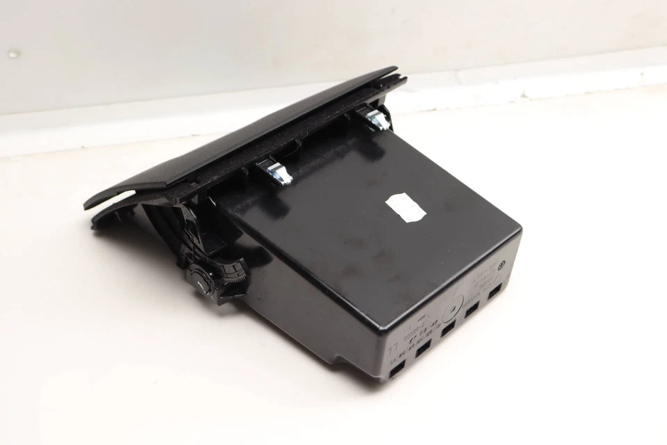 BMW 535D 2014-2016 - compartimento de almacenamiento tablero izquierdo 9166696 Foto 2 de 4