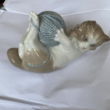 LLADRO Cat NAO