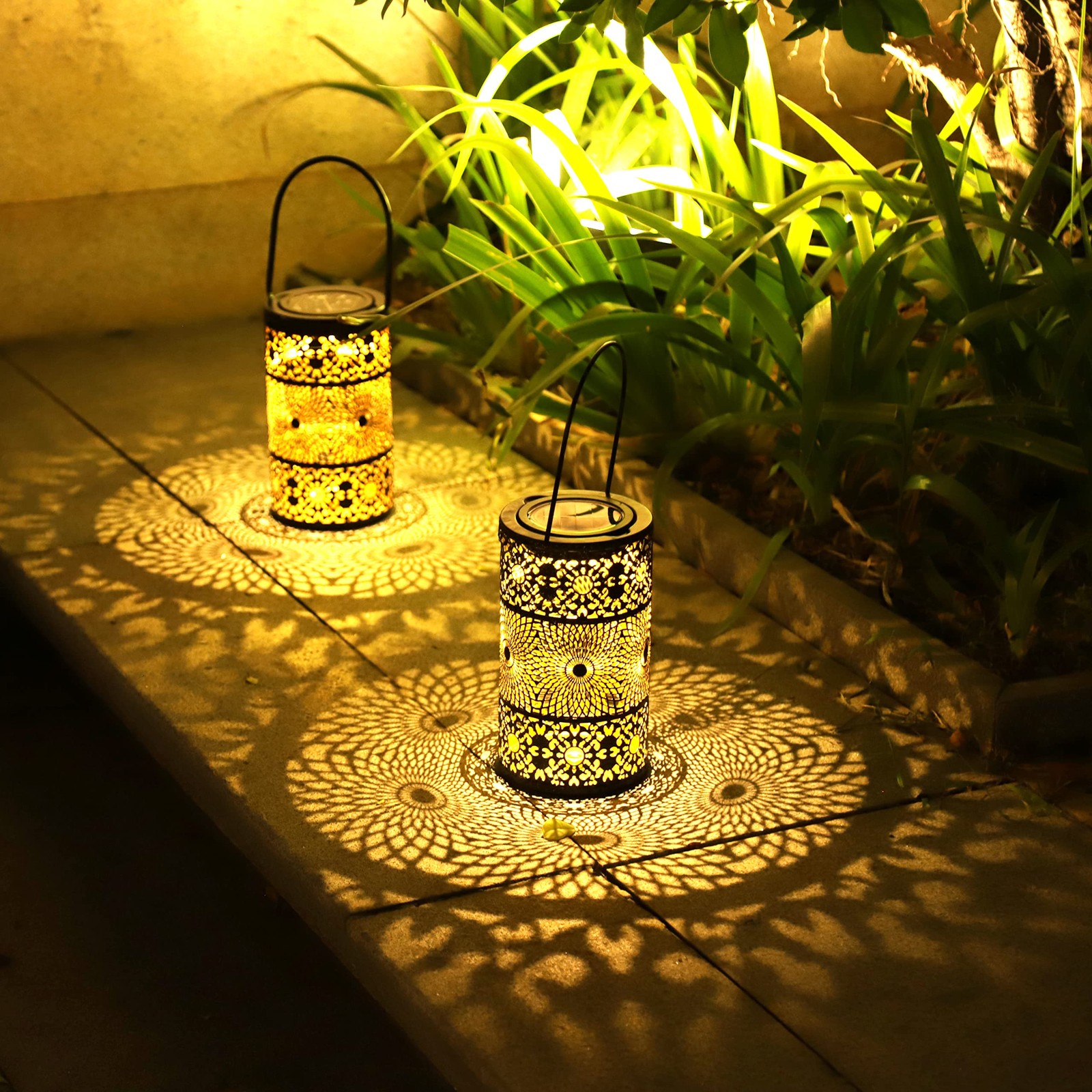 2 Pack Solar Lanterns for Garden, 2 PACK, 2 Moroccan-style