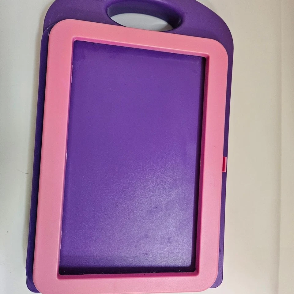 Kit de actividades de diseño de moda Melissa & Doug con 9 placas texturizadas y estuche de almacenamiento Foto 2 de 4