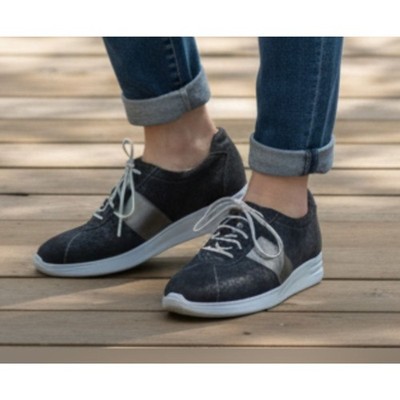 Munro Women's Leslie Fashion Sneaker, Black Shimmer Size 8.5