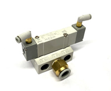 SMC SYA5340-02 Air Pilot Valve & Base 1/4" NPT