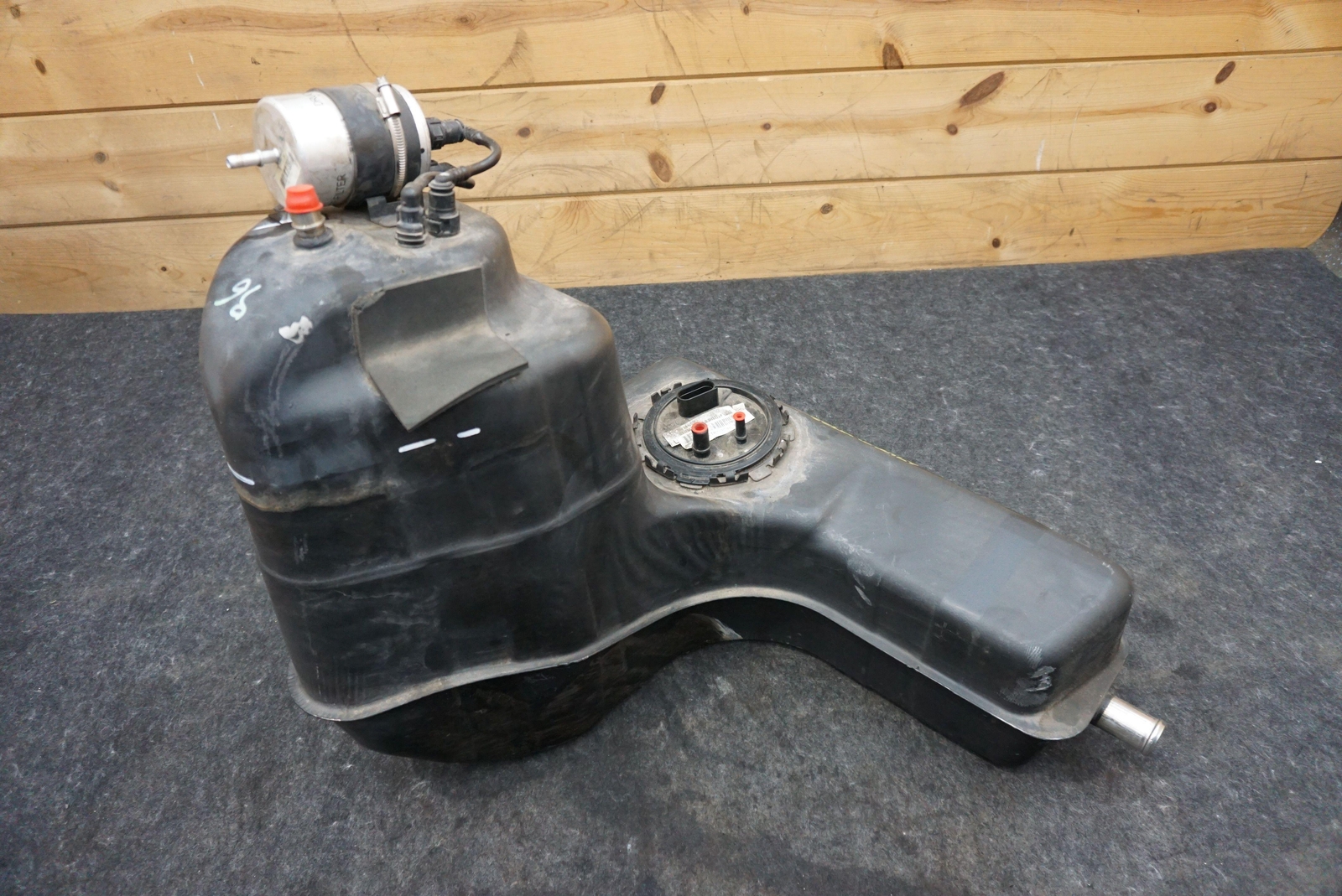 Set 2 Left Right Gasoline Gas Fuel Tank 420201021N 420201022AL Audi R8 42 08-15