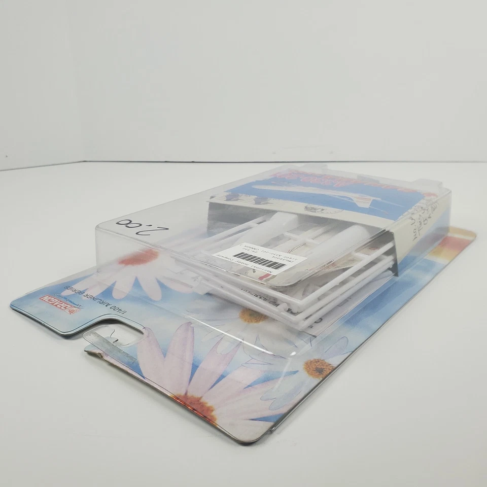 Vintage Dragon Wings Model Airplane Kit Canada 3000 Airbus A330-201 1/400 1997 - Image 4 of 4