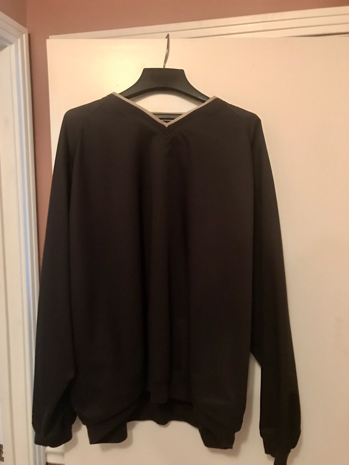 windbreaker - image 1