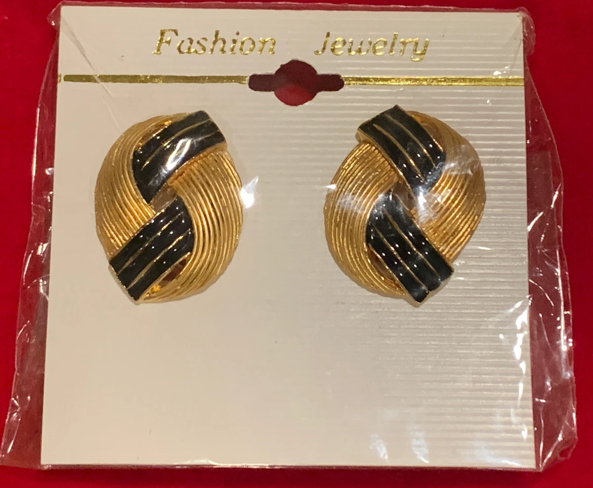 90s fashion shop jewelry