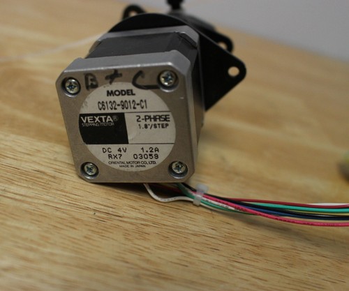 Fluid Metering Inc FMI H405 w/Vexta C6132-9012-C1 Motor - Picture 5 of 5