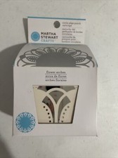Martha Stewart Crafts Circle Edge Punch Cartridge Flower Arches Ek Success