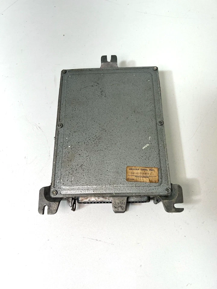 Computadora de control del motor Jaguar DAC 3586RB LRZ119 Lucas ECU ECM LRZ 119 V12 XJS Foto 2 de 4