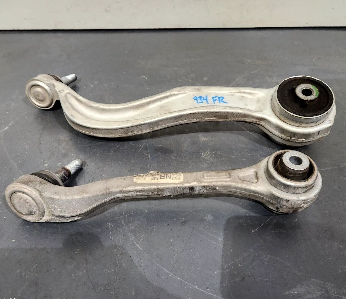 ✓19-23 OEM BMW G20 330 M340 Front Right Lower Tension Strut 