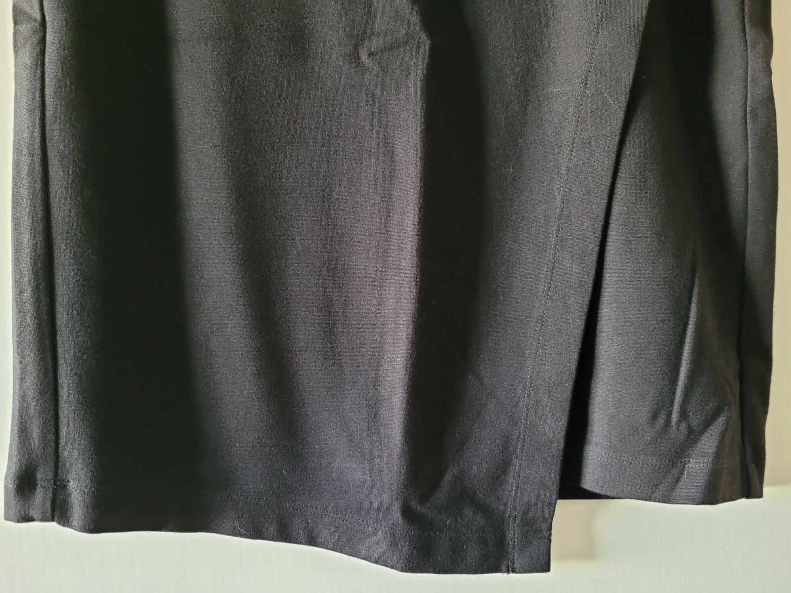 CAbi Solid Basic Black Mid Length Side Zip Skirt … - image 3