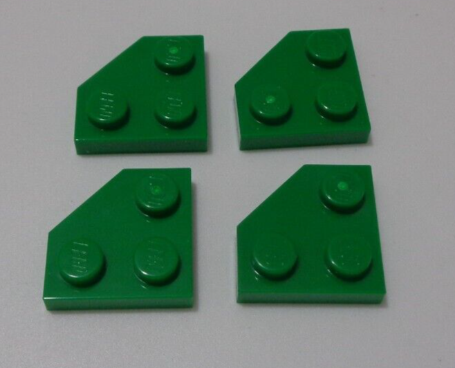 LEGO 26601 6311453 Wedge Plate 2x2 Cut Corner Green x4 Bricks