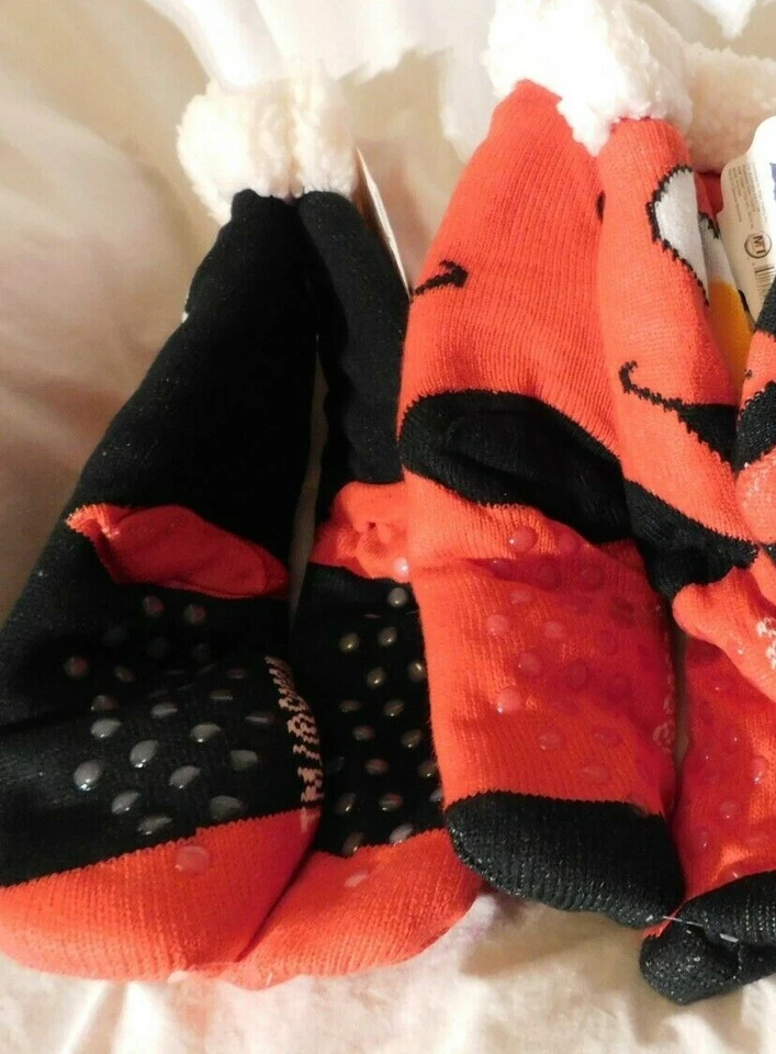 New 15" Adult Red & Black Elmo Tickle Me Sherpa Socks Sesame Street Tread Bottom Foto 3 de 4