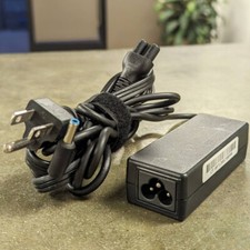 Genuine HP laptop AC Adapter Power Supply charger 19.5V 45W blue tip 741727-001