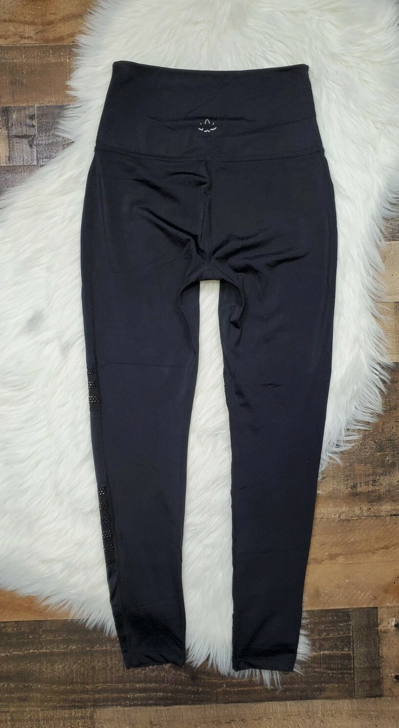 beyond-yoga mesh to impress high waisted leggings