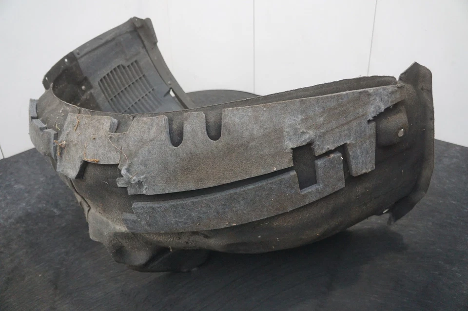 Conjunto de revestimiento de guardabarros de arco de rueda interior delantero derecho OEM 4G8821172F Audi RS7 14-18 Foto 3 de 4