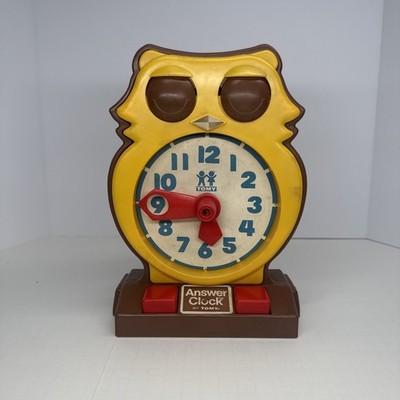 Vintage 1975 TOMY Answer Clock Owl Toy Hong Kong Educational Preschool Clock