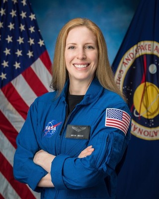 2025 NASA Astronaut Candidate Imelda Muller - 8x10 Photo On 8.5x11 #4175