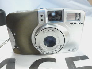 Praktica Z-60 35mm Film Point and Shoot Camera refm