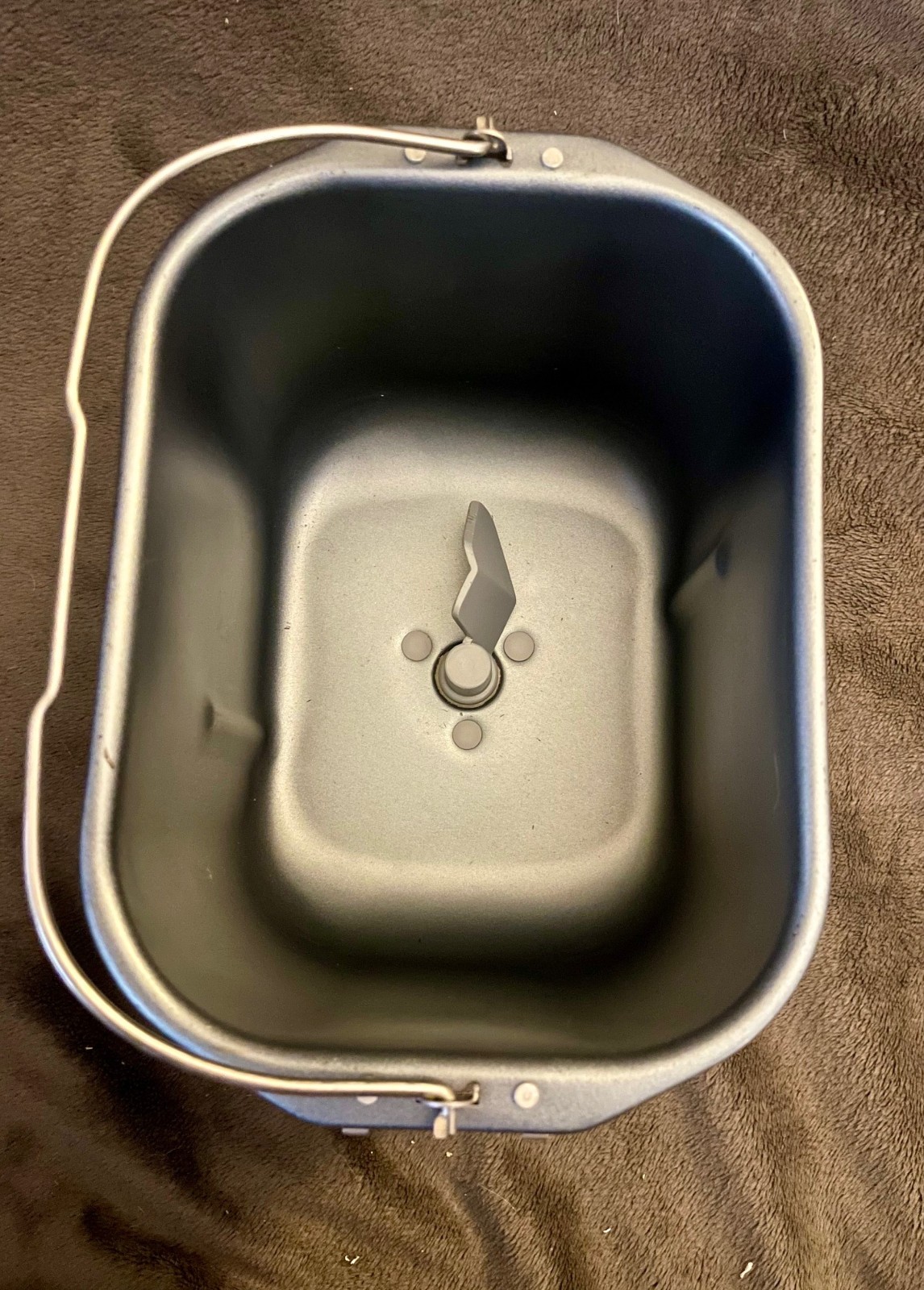 Bread Maker Baking Pan and Kneading Paddle for Oster 5821 Machine