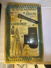 LEATHERMAN SUPER Pocket Survive TOOL Rare Retired w/Sheath Mini Maglite PST Set