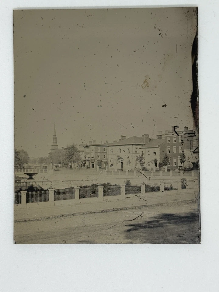 Quarter Plate Ambrotype Washington DC, Savings Bank With Cafe Below - Image 4 of 4