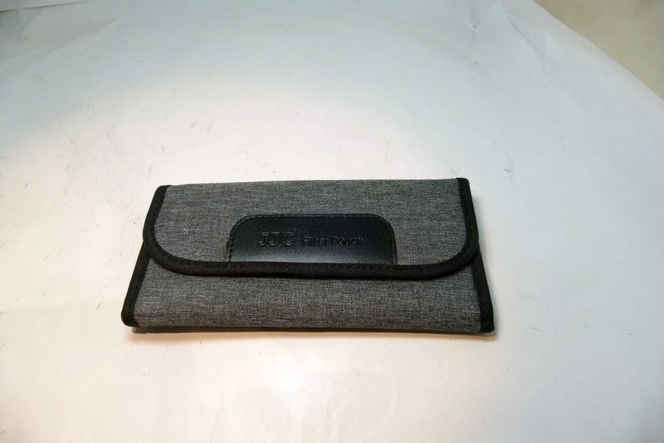 JJC Bolsa de Filtro Suave Estuche Billetera para 49mm 52mm 55mm Tiene capacidad para 4 Filtros Gris Foto 2 de 4