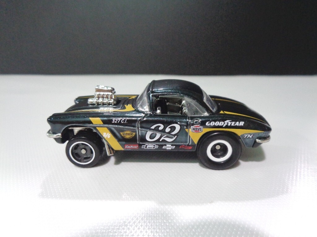 Hot Wheels 2025 Super Treasure Hunt 62 Corvette Gasser Black