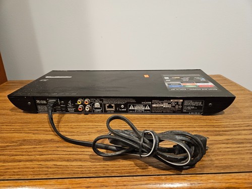 TESTED & WORKING Sony BDP-S590 3D Blu-ray / DVD Player (No Remote) - Picture 4 of 5