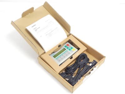 Siemens 6AV3503-1DB10 Operator Panel OP3 SN:MO309166 - ungebraucht! -