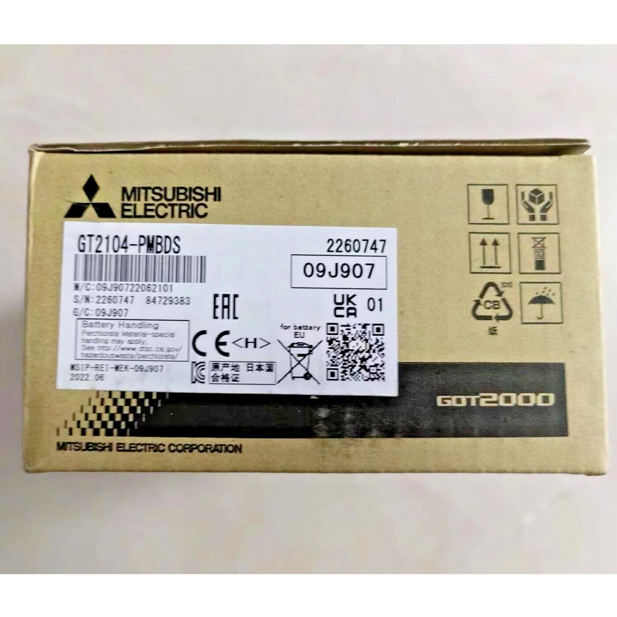 MITSUBISHI 三菱 GT2104-PMBDS タッチスクリーン NEW IN BOX For Mitsubishi GT2104-PMBDS 4.5 Inch Display HMI