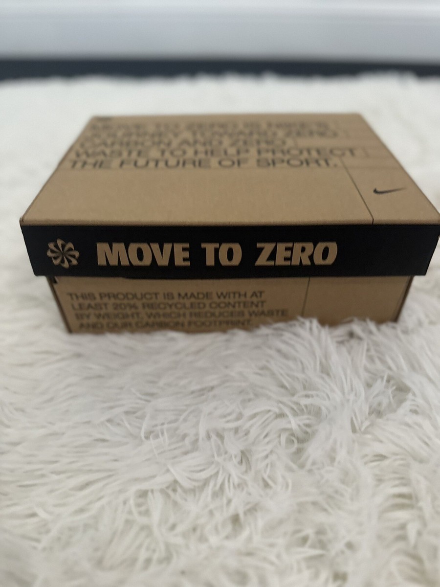 絵本・児童書 NIKE  MOVE TO ZERO Nike Sustainability. Move to Zero. Nike.com