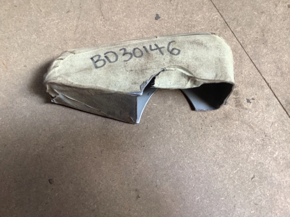 Jaguar 240 340 MK2 Rear Bumper Overrider Daimler V8 250 - NOS -OSR - Image 2 of 2