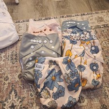Nora's Nursery Reusable Cloth Diapers Multicolor 10-35lb set if 7