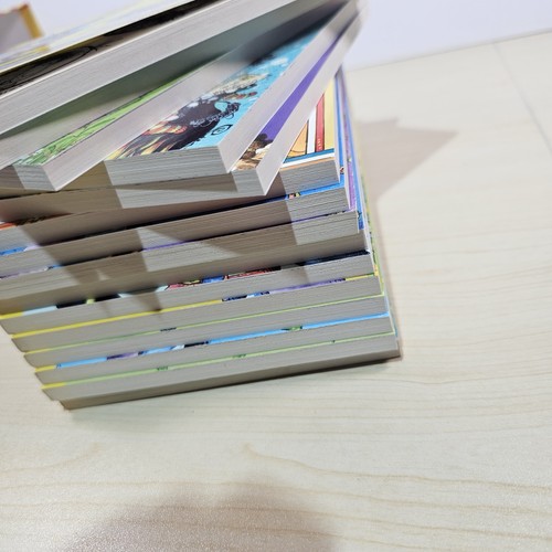 Box Set Of 16 Winnie The Witch Books - Picture 13 of 16