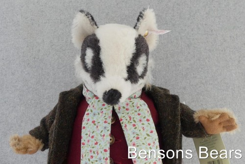 Steiff 2008 Beatrix Potter Tommy Brock Badger Multi Alpaca 33 cm Ean 662478 - Imagen 6 de 19