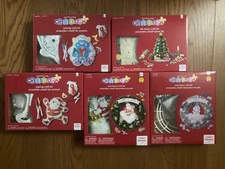 CREATOLOGY SEVEN (7) HOLIDAY CHRISTMAS CRAFT KITS NEW SEALED BOXS (MAKE OFFER)