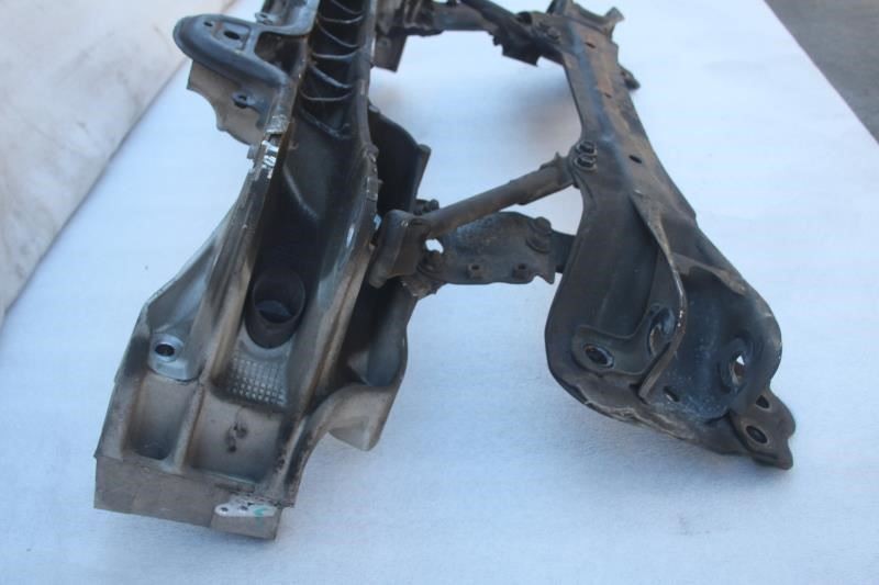1999 LEXUS SC300 FRONT CROSSMEMBER SUSPENSION SUBFRAME 51201-24031