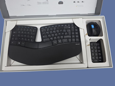   Microsoft Sculpt Ergonomic Ergonomisches  Tastatur- Numpad Maus Set
