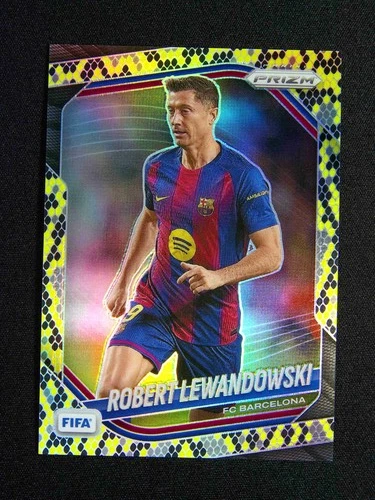 2025-26 Panini Prizm FIFA Robert Lewandowski #249 Snakeskin Case Hit SSP Poland