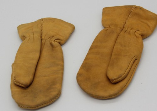VTG 20s Childs DEERSKIN Leather BRASS STUDDED Mittens Baby TODDLER Small Cute - Picture 3 of 5