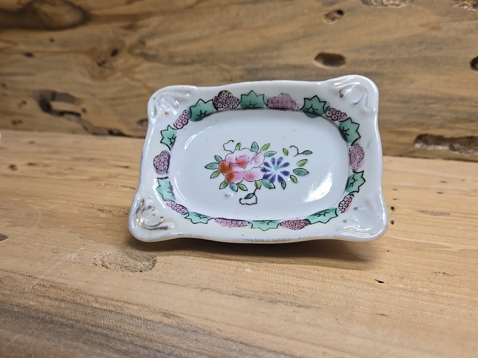 アンティーク灰皿 Vintage Hand Painted Pink Floral Ashtray - Trinket Dish Occupied